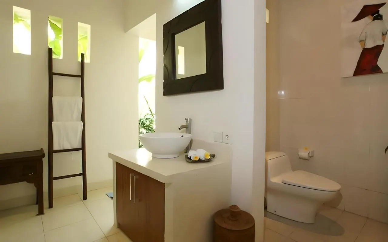 Villa Bella - Modern 2 Bedroom Villa In The Heart Of Seminyak  塞米亚克